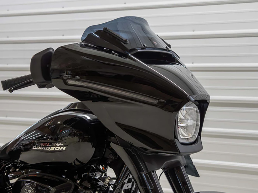 6.5in. Flare Windshield - Dark Smoke. Fits CVO Street Glide 2023up & Street Glide 2024up