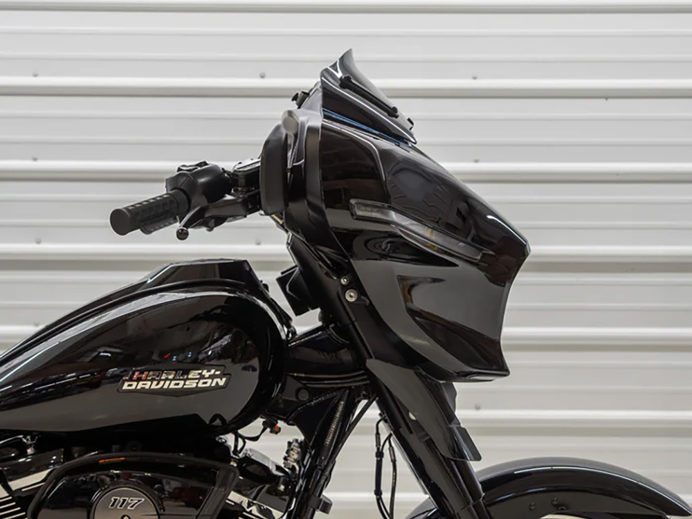6.5in. Flare Windshield - Dark Smoke. Fits CVO Street Glide 2023up & Street Glide 2024up - Image 2